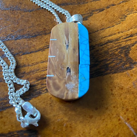 Silver turquoise/Ivory Pendant - Picture 3 of 5